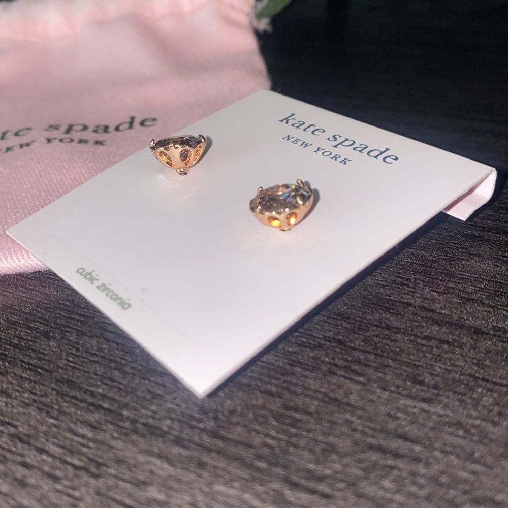 🛍️Brand new Kate Spade GOLD Cubic zirconia earrings! - Picture 3 of 5